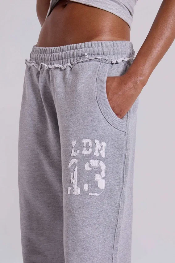 13 Grå melerade bootcut-Monster Joggers