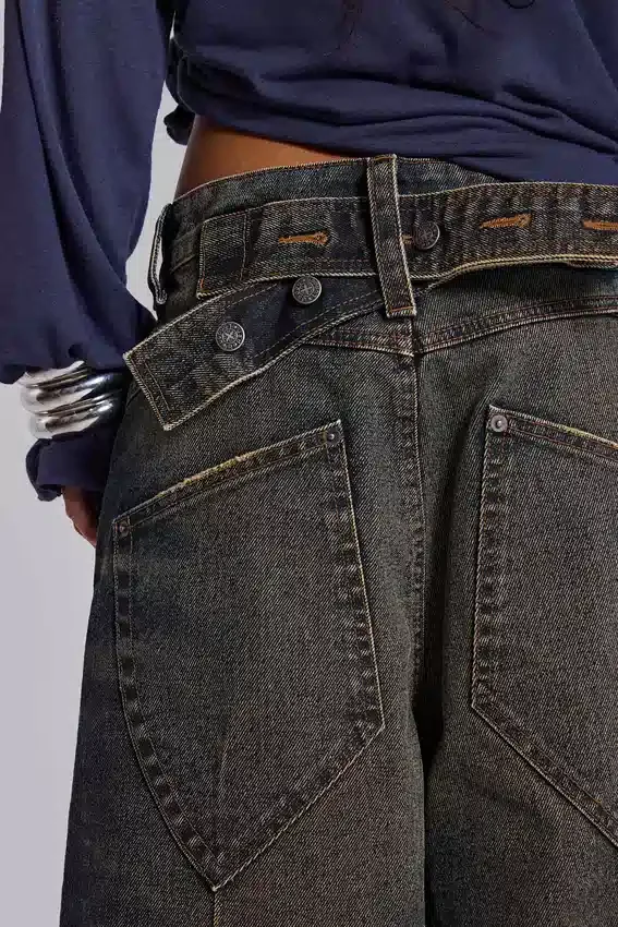 Blå Colossus-shorts med snörning bak