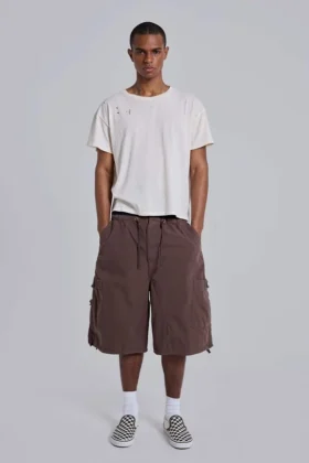 Bruna, baggy cargoshorts i Parachute Cargo-material