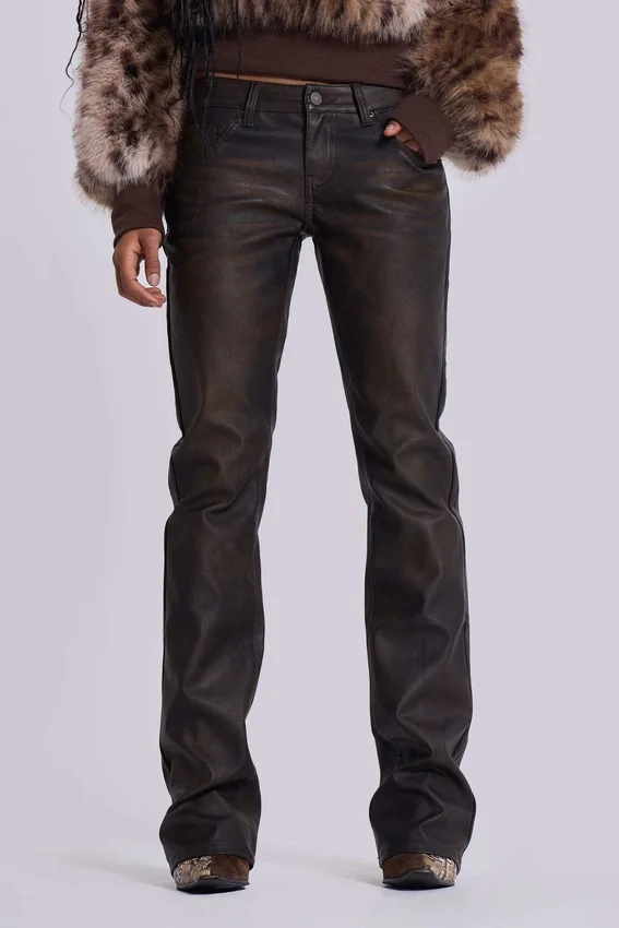Bruna Cooper-jeans i PU med bootcut-passform