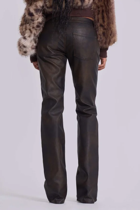 Bruna Cooper-jeans i PU med bootcut-passform