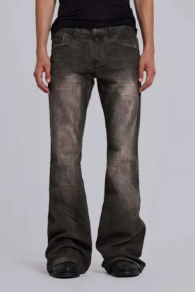 Bruna, veckade Drift-Jeans med bootcut-passform