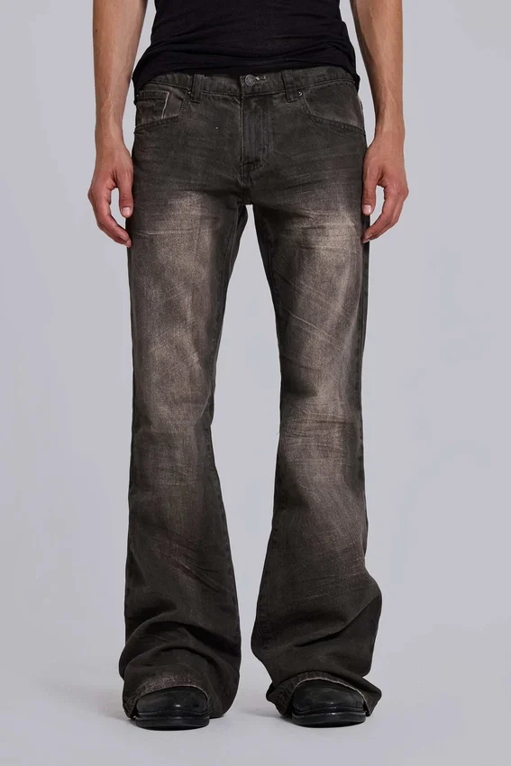Bruna, veckade Drift-Jeans med bootcut-passform