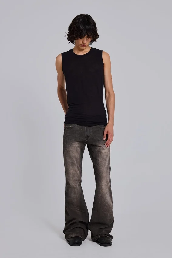 Bruna, veckade Drift-Jeans med bootcut-passform