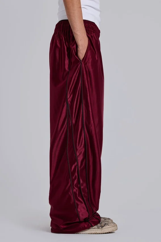 Burgundy Metallic Vapor joggingbyxor
