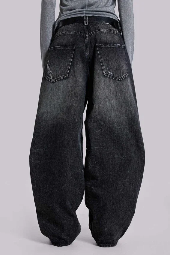 Chain Distressed XL Colossus Jeans