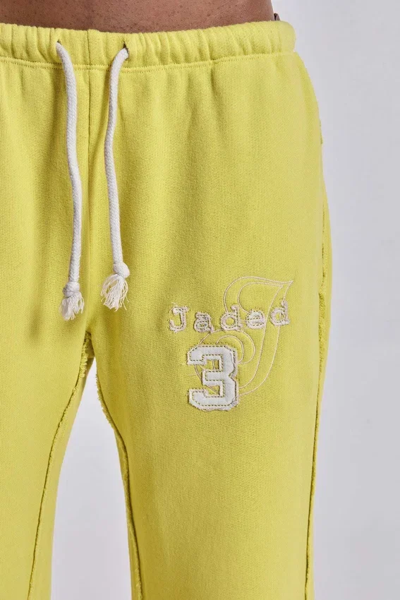 Cleo joggingsbyxor med slapp bootcut-passform i neon