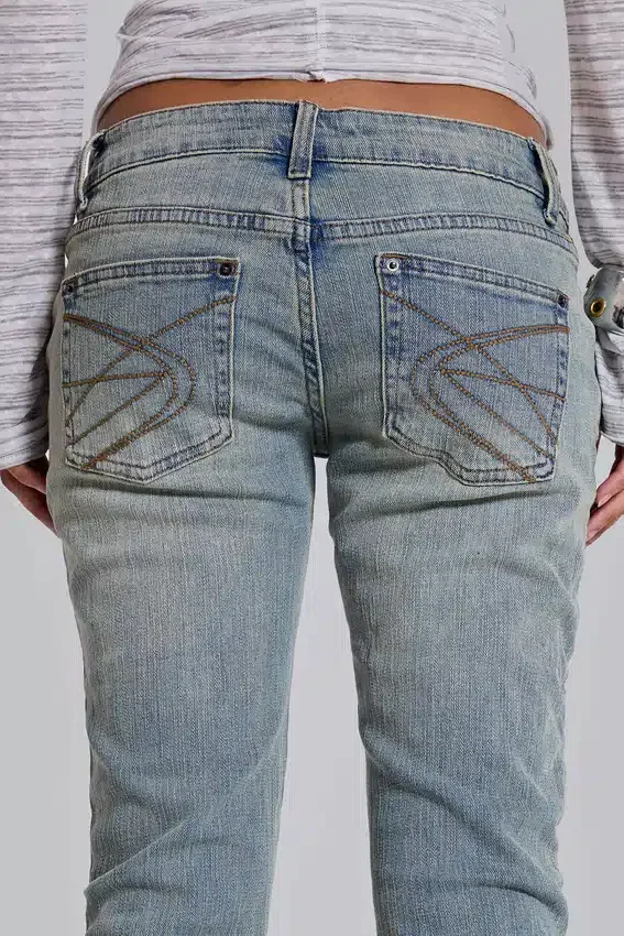 Cooper Bootcut-Jeans i ljusblått