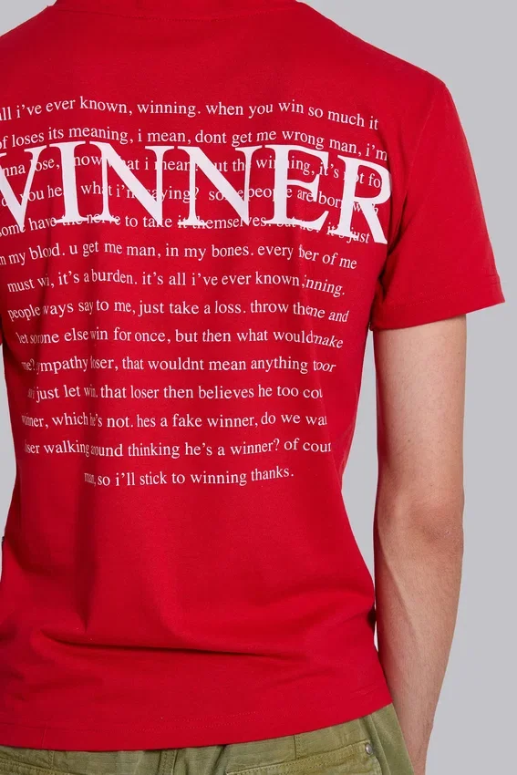 Crest T-shirt med V-ringning