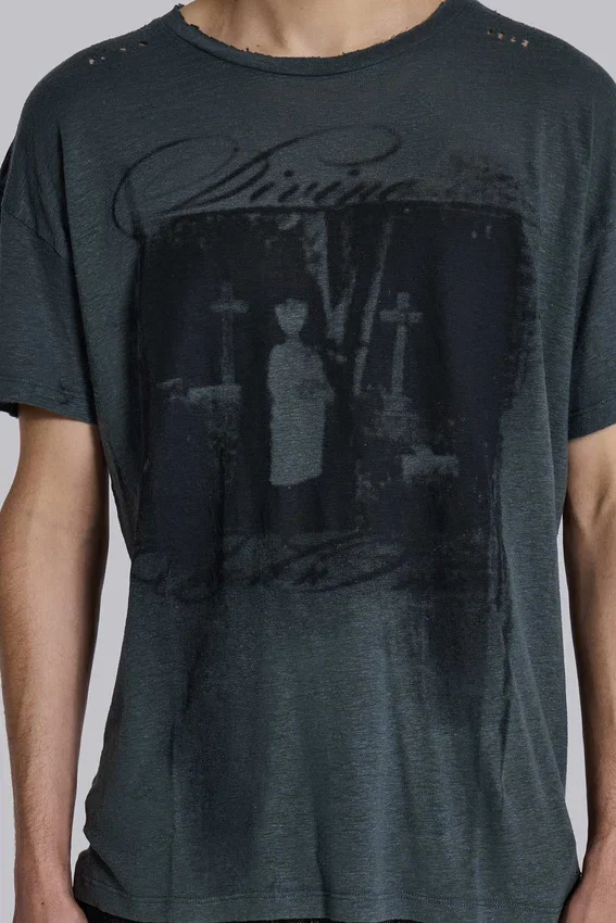 Divine Bitten T-shirt