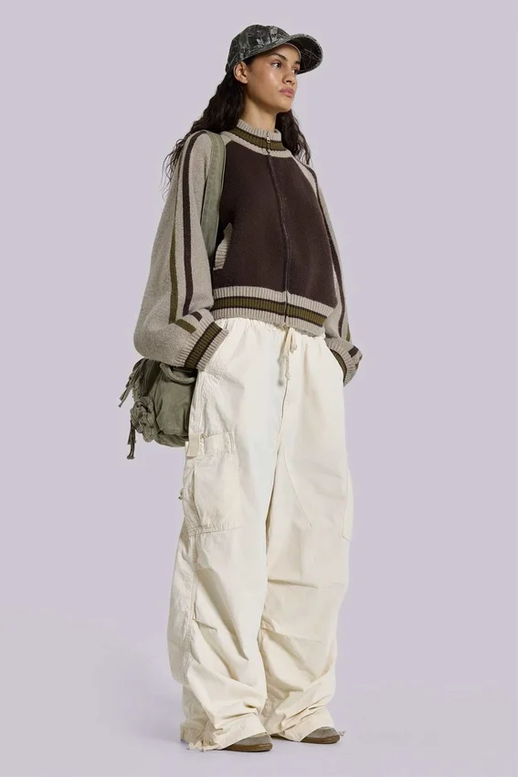 Ecru Parachute Cargo-byxor