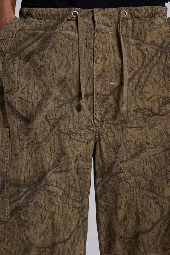 Forest Camo-shorts i Parachute-material