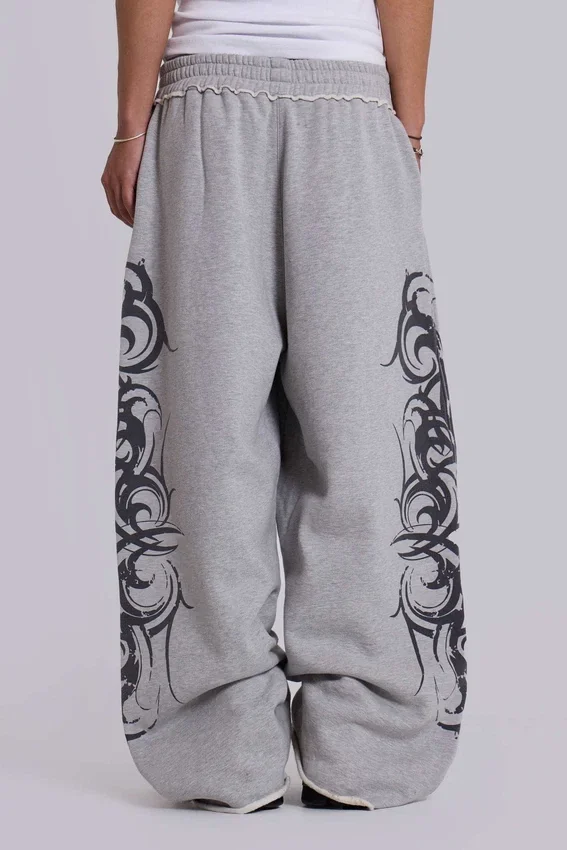 Grå, baggy joggingsbyxor i Blade-modell