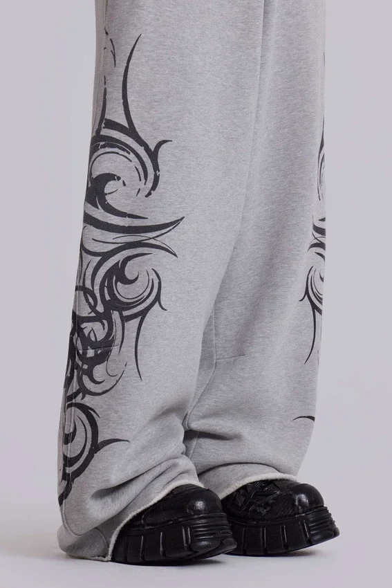 Grå, baggy joggingsbyxor i Blade-modell