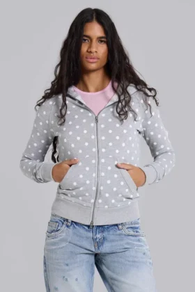 Grå hoodie med prickar