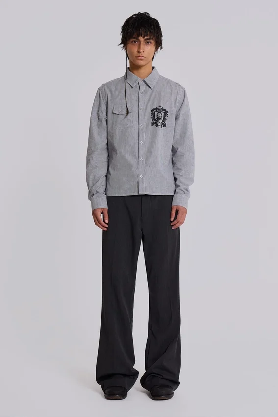 Grå kostymbyxor med bootcut-passform