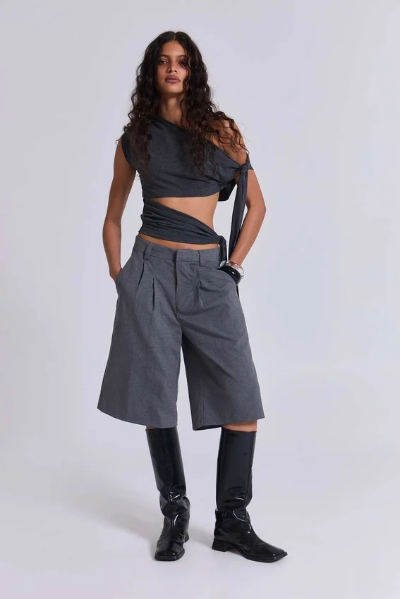 Grå skräddarsydda Goliath Shorts