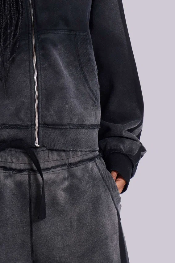 Grå sportig, baggy Monster Hoodie