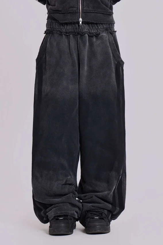 Grå sportiga, baggy Monster Joggers
