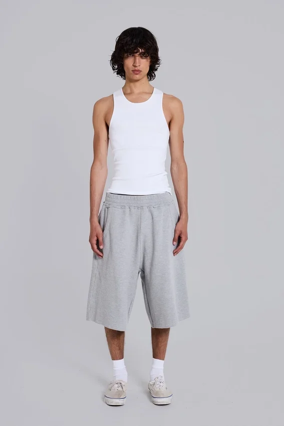 Gråmelerade joggingshorts i waffelväv med Monster-motiv