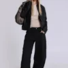 Hel svarta Colossus Jeans