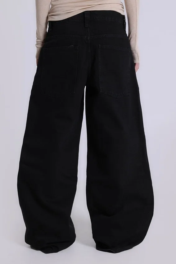 Hel svarta Colossus Jeans