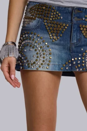 Hena-minikjol i denim med nitar