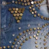 Hena-minikjol i denim med nitar