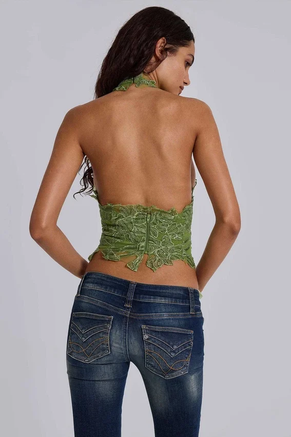 Kelsey lågmidjade, smala bootcut-Jeans i mörk tvätt