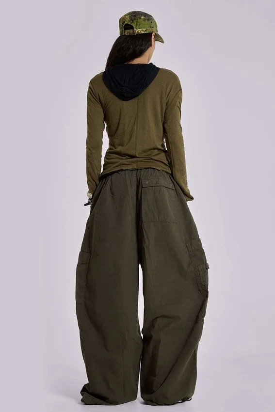 Khaki Parachute Cargo-byxor