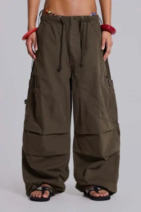 Khaki Parachute Cargo-byxor