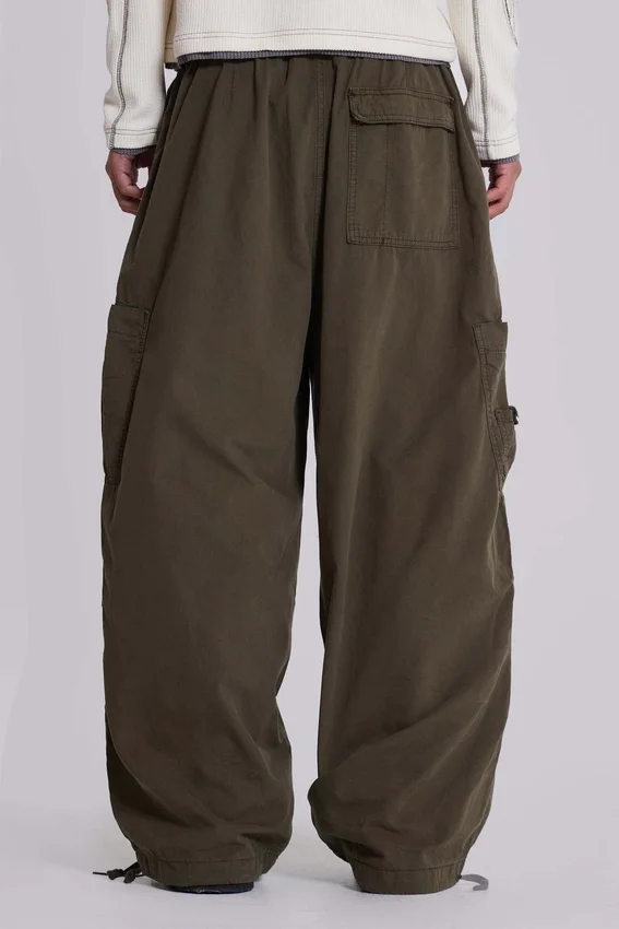 Khaki Parachute Cargo-byxor