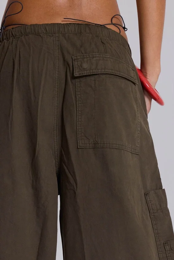 Khaki Parachute Cargo-byxor
