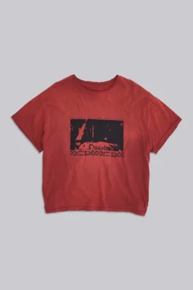 Kort T-shirt i röd nyans