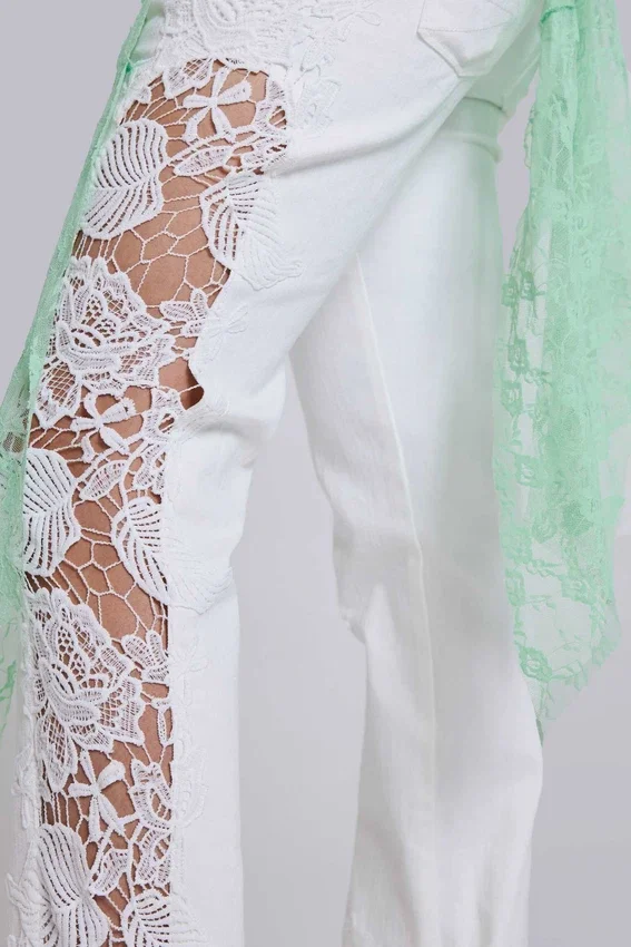 Lace Cooper-jeans med utsvängda ben