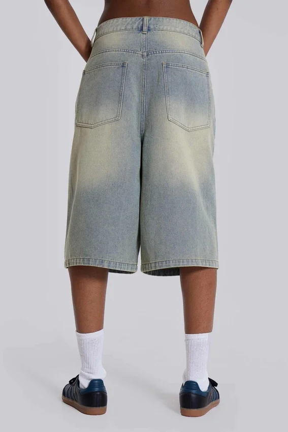 Ljusblåa jumbo-jeansshorts