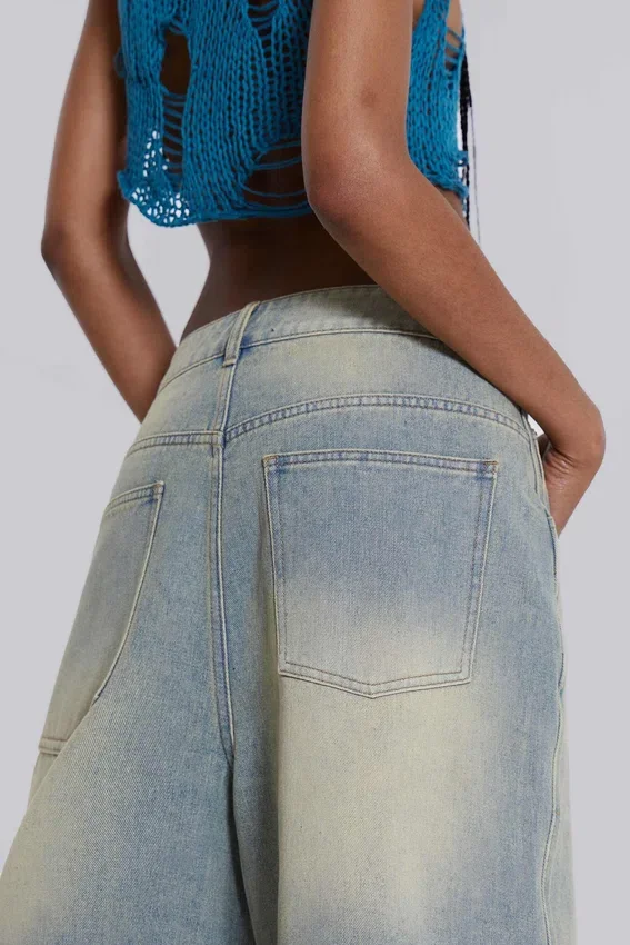 Ljusblåa jumbo-jeansshorts