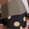 Lola minishorts med polkadotmönster och vikbar midjeresår