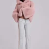 Mara oversized-kappa i rosa fuskpäls