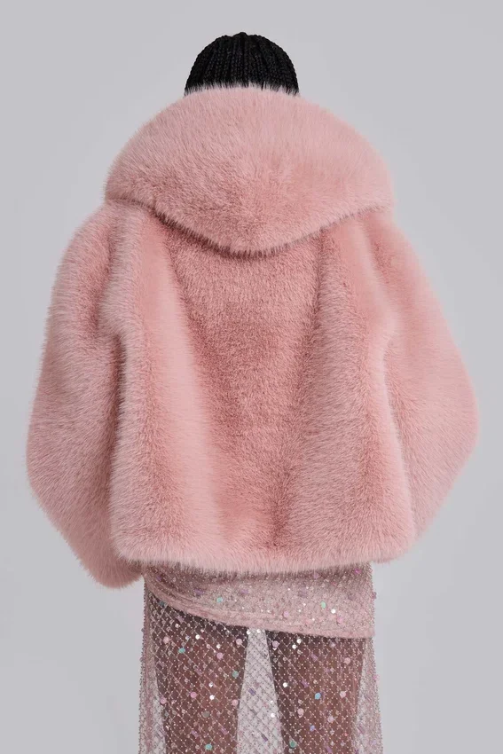 Mara oversized-kappa i rosa fuskpäls