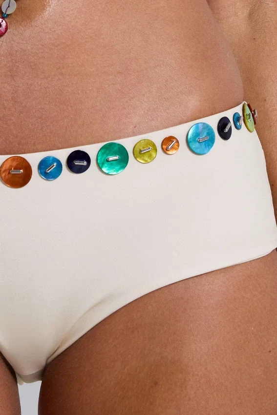 Mavie minishorts med knappar