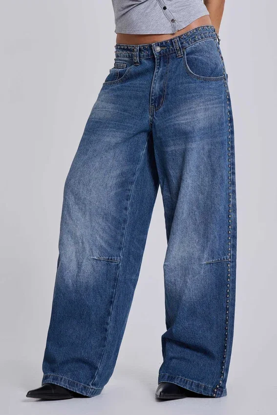 Nailed Studded Colossus Jeans i mellanblå tvätt