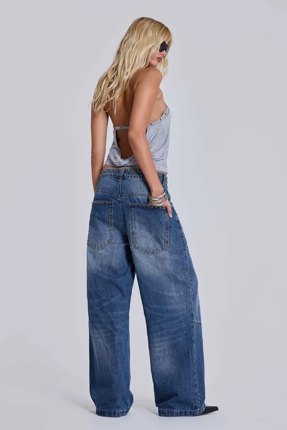 Nailed Studded Colossus Jeans i mellanblå tvätt