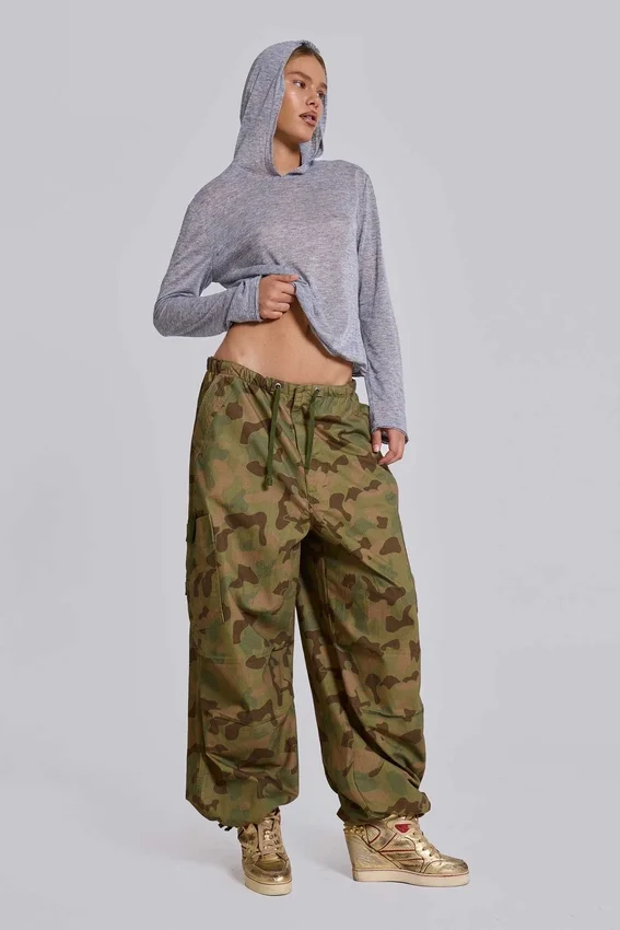 Parachute Pants i anka-kamouflage