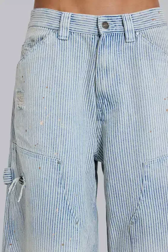 Pinstripe-jeansshorts med dubbla knän