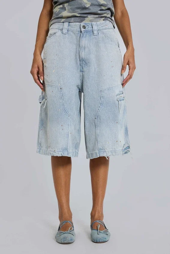 Pinstripe-jeansshorts med dubbla knän