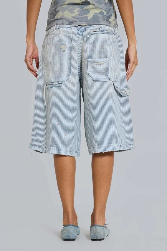 Pinstripe-jeansshorts med dubbla knän