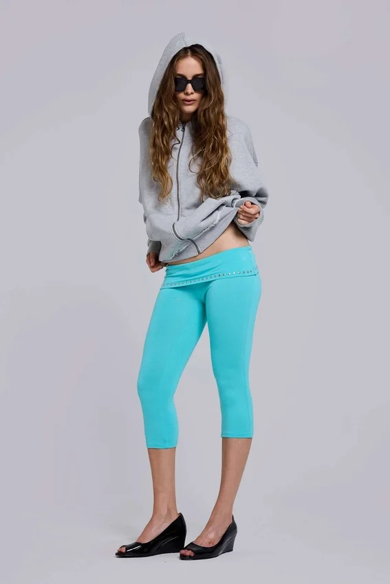 Quinn Capri-byxor i jersey med nitar i turkos