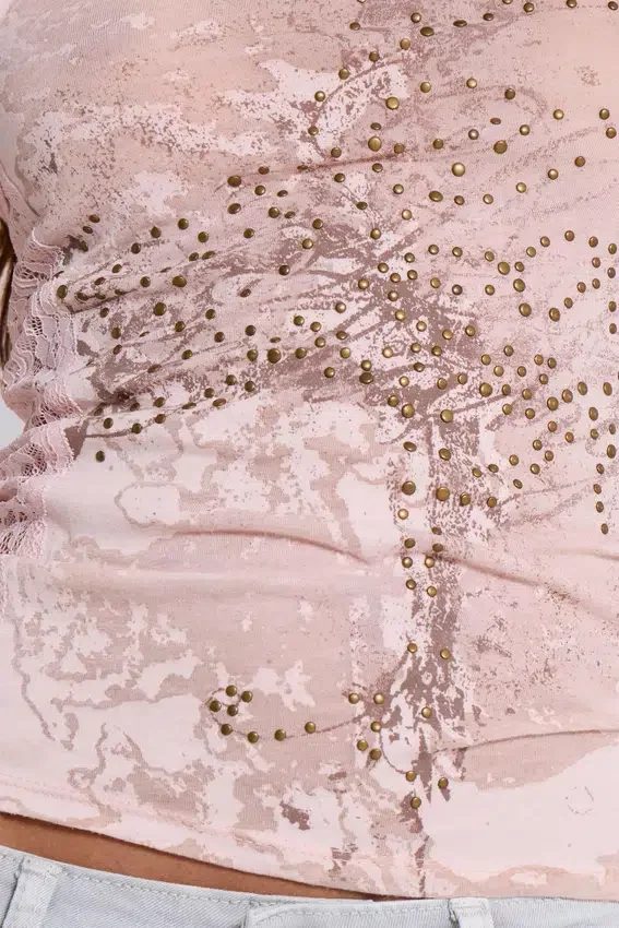Ramona-väst i rosa med burnout-effekt