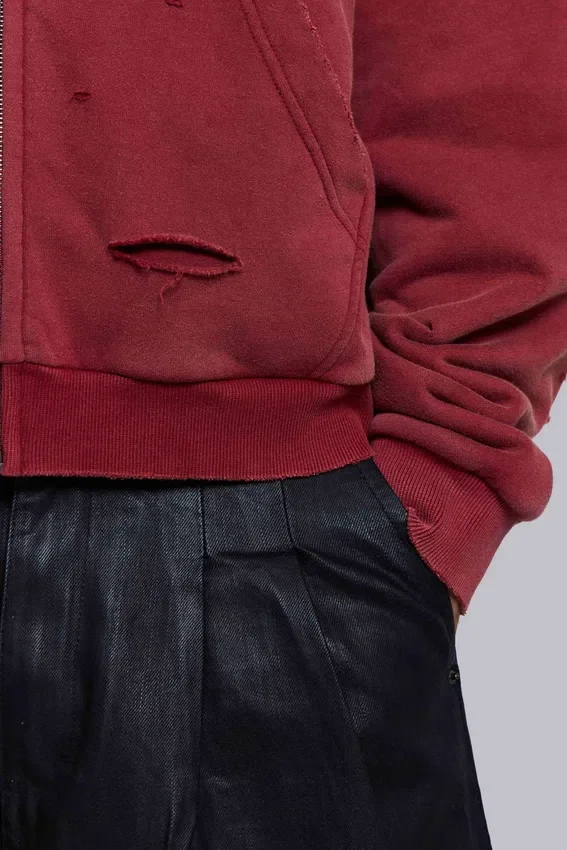 Röd, solblekt hoodie med vaffelfoder och dragkedja